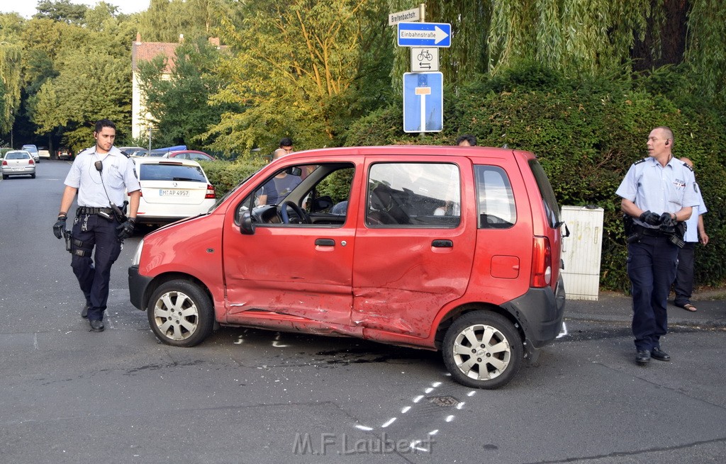 VU Koeln Porz Gremberghoven Auf dem Streitacker Breidenbachstr P64.JPG - Miklos Laubert